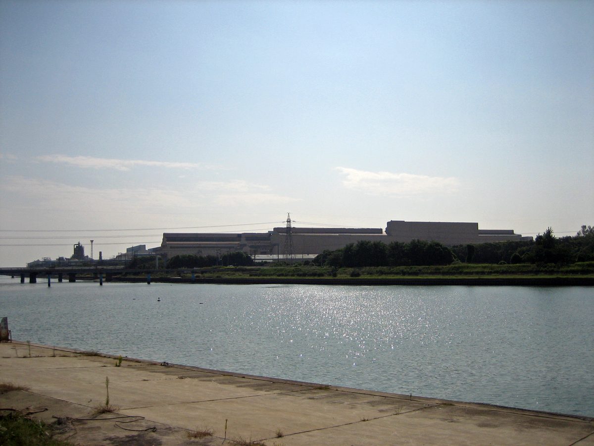 姫路市西部・広畑区の播磨臨海工業地帯(製鉄・造船の湾岸圏の生活商圏)